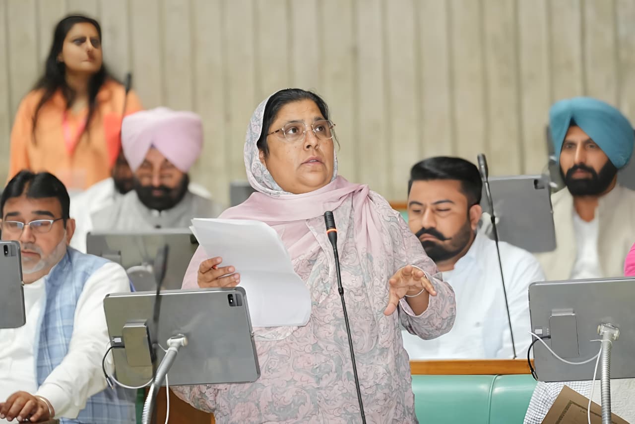 ਵਿਧਾਨ ਸਭਾ ਸੈਸ਼ਨ: ਵਿਧਾਇਕਾ ਮਾਣੂਕੇ ਵੱਲੋਂ ਜਗਰਾਉਂ ਦੇ ਭਖਦੇ ਮਸਲਿਆਂ 'ਤੇ 'ਧਿਆਨ ਦਿਵਾਊ ਮਤੇ' ਪੇਸ਼ ਸਤਲੁਜ ਦਰਿਆ ਦੇ ਬੰਨ੍ਹ ਨੂੰ ਪੱਕਾ ਕਰਨ ਅਤੇ ਸਕੂਲਾਂ ਅੱਗੇ ਫੁੱਟ ਓਵਰ ਬ੍ਰਿਜ ਬਣਾਉਣ ਦੀ ਕੀਤੀ ਪੁਰਜ਼ੋਰ ਮੰਗ