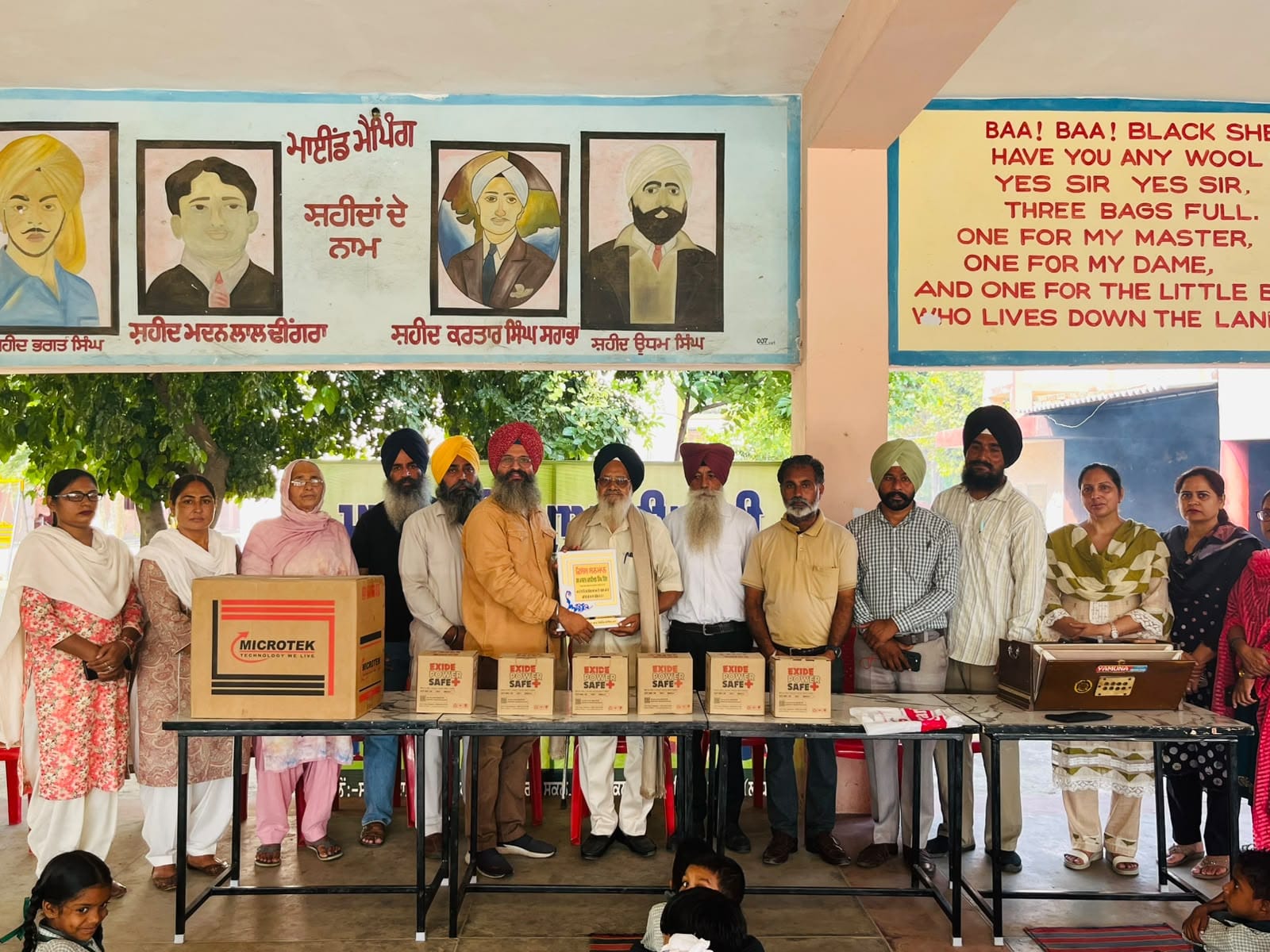 ਗਾਲਿਬ ਕਲਾਂ ਸਮਾਰਟ ਸਕੂਲ ਨੂੰ ਇਨਵਰਟਰ ਭੇਟ