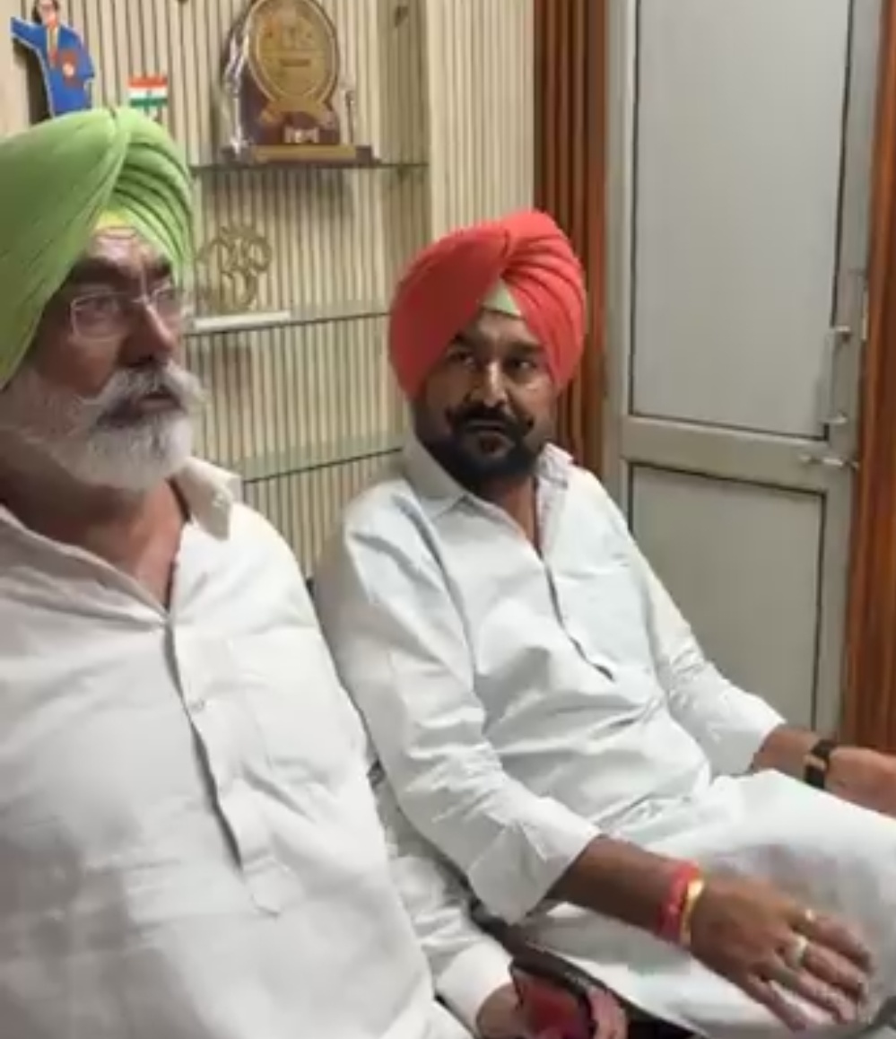 ਜਗਰਾਉਂ ਨਗਰ ਕੌਂਸਲ ’ਚ ਡੀਜ਼ਲ ਖਰਚ ਤੇ ਲਾਗਬੁੱਕ ਨੂੰ ਲੈ ਕੇ ਸਵਾਲ, ਈਓ ਨੇ ਦੋਸ਼ ਨਕਾਰੇ